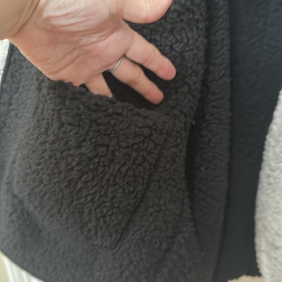 Black/white/silver/gray sheepskin hooded reversible coat sweater jacket cardigan - Picture 2 of 7